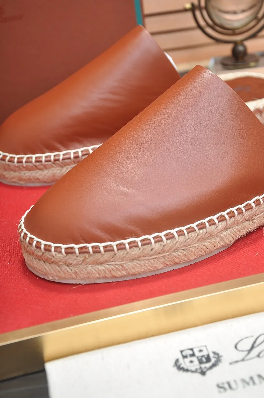 Men's men's shoes 💰540💶【𝐥𝐨𝐫𝐨 𝐏𝐢𝐚𝐧𝐚】lp classic loafers, an Italian treasure brand, the only brand that can match Hermès! Only after wearing it do we realize that we cannot let down our feet. The upper is imported cashmere, the lining of water-dyed cowhide ➕ the cowhide feet, the official original glass rubber outsole, and the pendant. Exclusive original packaging (tag ➕ brand paper ➕ outer box ➕ hand bag) code number: 38-45